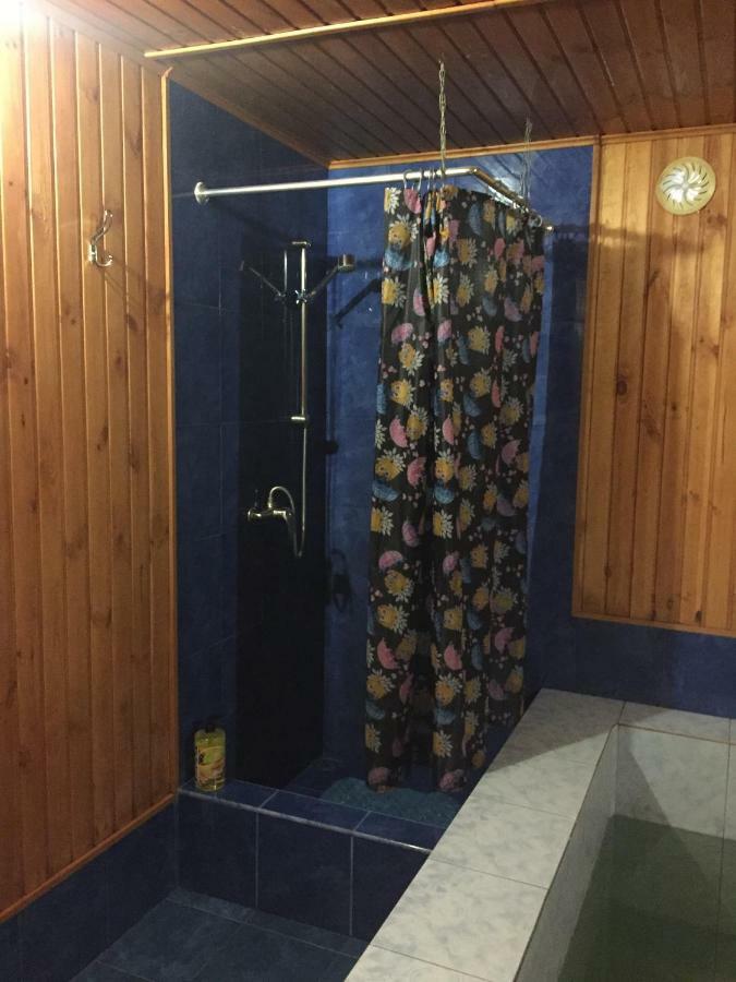 Домик Для Отдыха Рядом Днепр チェルカースィ エクステリア 写真